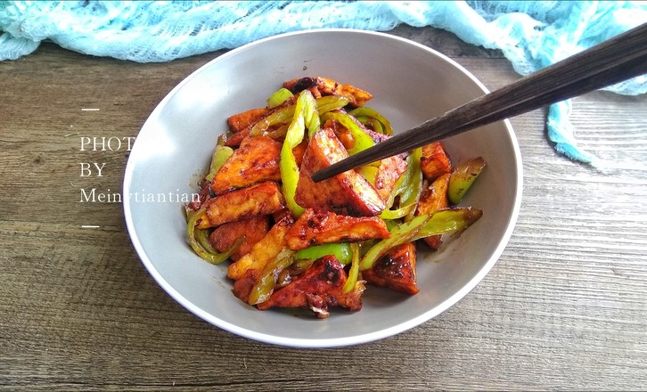 香辣醬尖椒炒豆腐的做法-香辣味炒菜譜