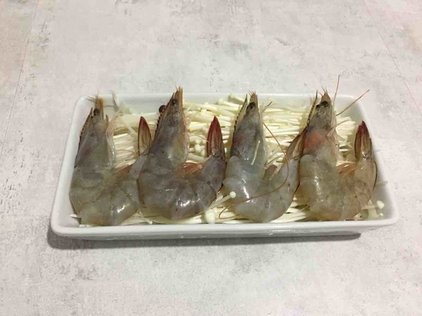 蝦蒸金針菇＃午餐＃的做法-家常味蒸菜譜