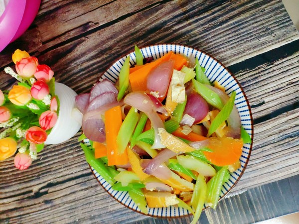 盛夏的美食的做法-家常味炒菜譜