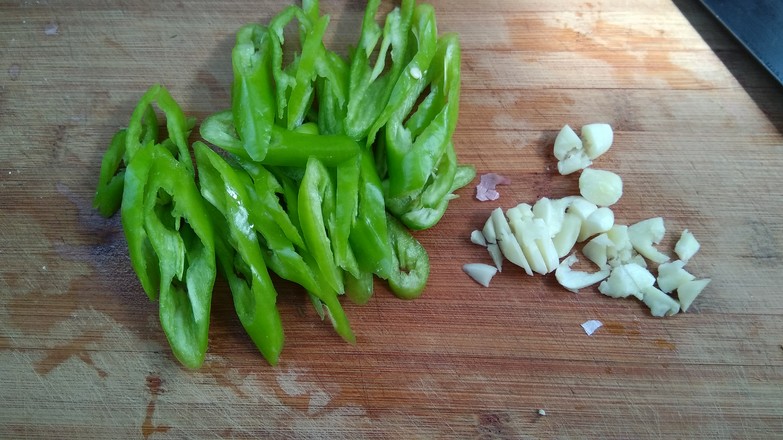 香辣醬尖椒炒豆腐的做法-香辣味炒菜譜