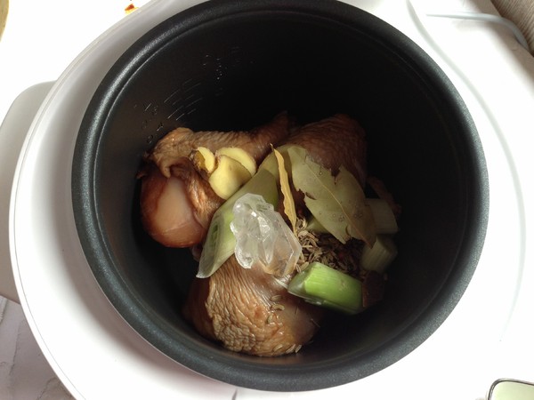 紅燒琵琶腿的做法-咸鮮味鹵菜譜-易網健康養生網 紅燒琵琶腿的做法-咸鮮味鹵菜譜