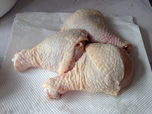 紅燒琵琶腿的做法-咸鮮味鹵菜譜-易網<a href=http://www.gyfww.com/ target=_blank class=infotextkey>健康養生</a>網 紅燒琵琶腿的做法-咸鮮味鹵菜譜