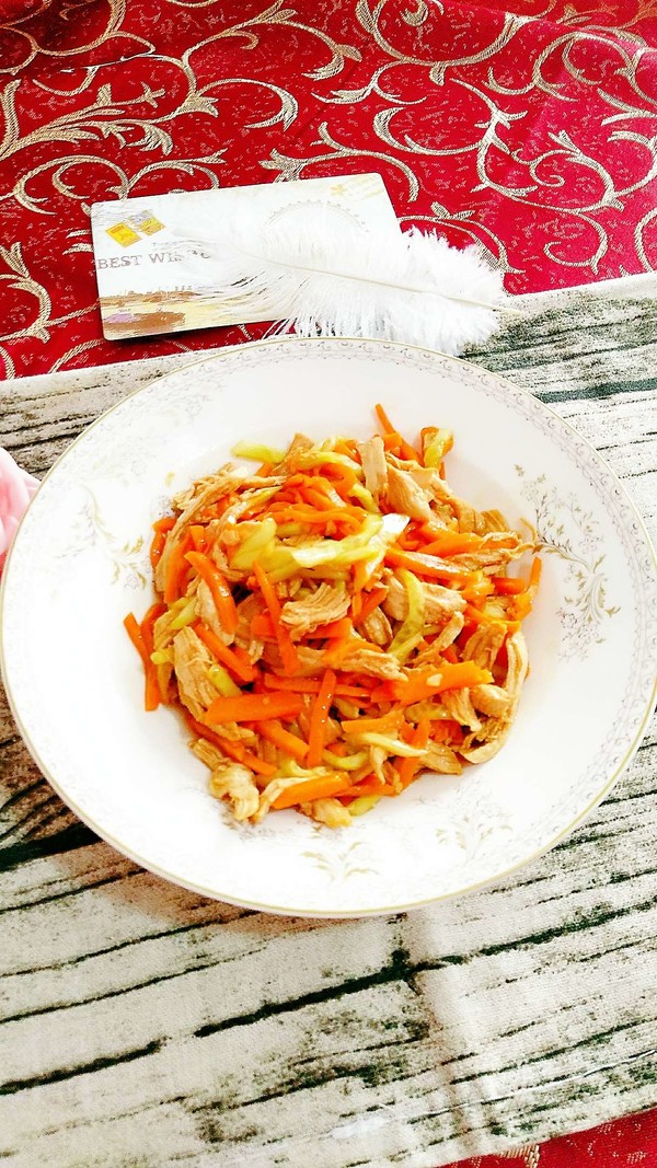 花樣“拌”夏，美味加倍【涼拌雞絲】的做法-咸鮮味拌菜譜