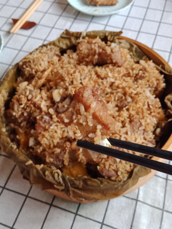 荷葉粉蒸排骨的做法-咸鮮味蒸菜譜