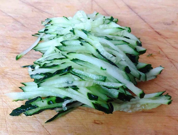 雞絲青瓜涼面的做法-家常味煮菜譜