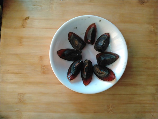 雙椒虎皮皮蛋的做法-麻辣味拌菜譜