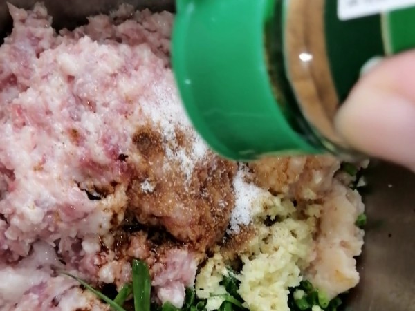 醋溜雞肉丸子的做法-酸甜味煎菜譜