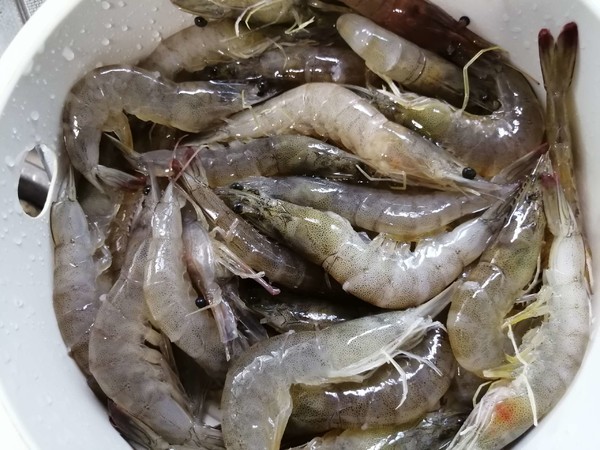 原味水煮蝦的做法-酸辣味煮菜譜