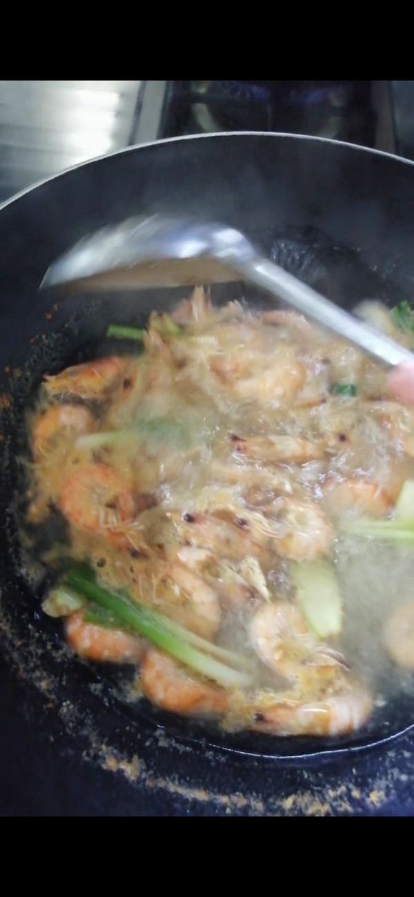 原味水煮蝦的做法-酸辣味煮菜譜
