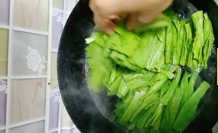 澆汁油麥菜的做法-咸鮮味其它工藝菜譜