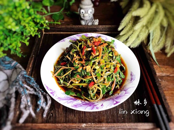 枸杞拌馬齒莧的做法-酸辣味拌菜譜-易網健康養生網 枸杞拌馬齒莧的做法-酸辣味拌菜譜