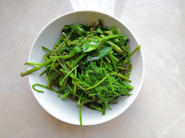 鴨腳板的做法-家常味炒菜譜