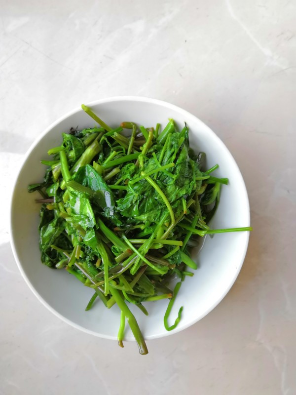 鴨腳板的做法-家常味炒菜譜