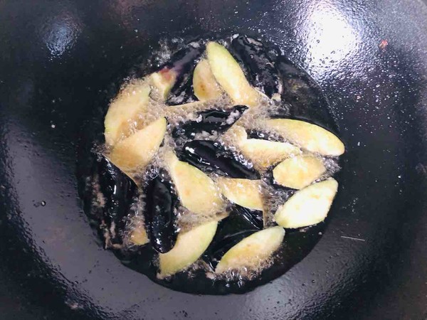 有油水的地三鮮的做法-家常味炒菜譜