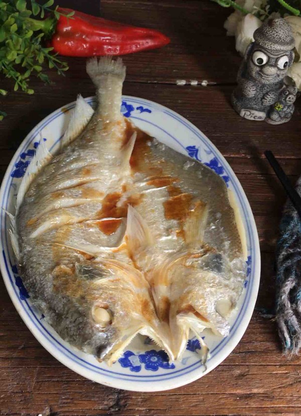 清蒸黃魚的做法-家常味蒸菜譜-易網(wǎng)健康養(yǎng)生網(wǎng) 清蒸黃魚的做法-家常味蒸菜譜