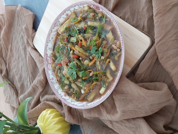 肉末茄子的做法-家常味蒸菜譜