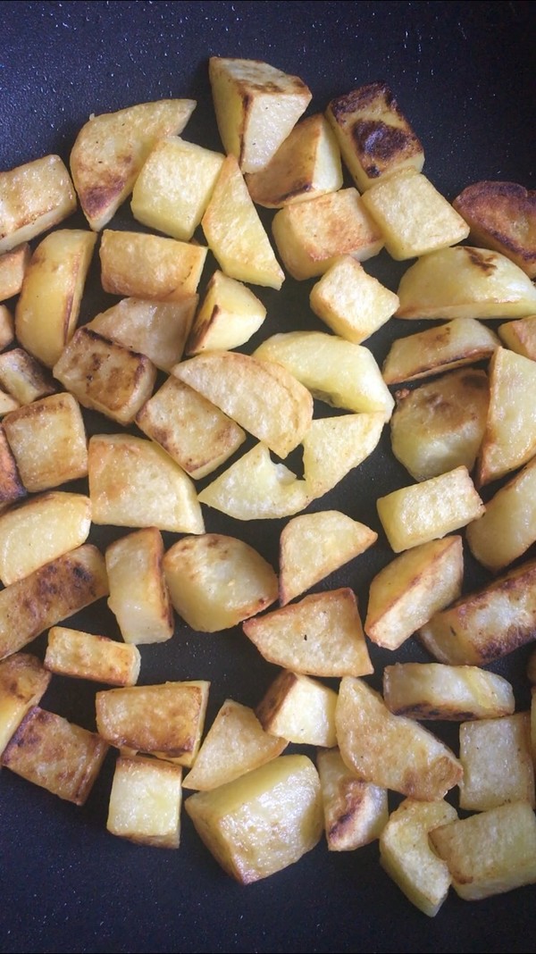 煎土豆的做法-香辣味煎菜譜