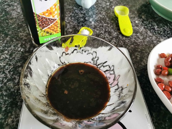 老醋花生的做法-酸辣味拌菜譜