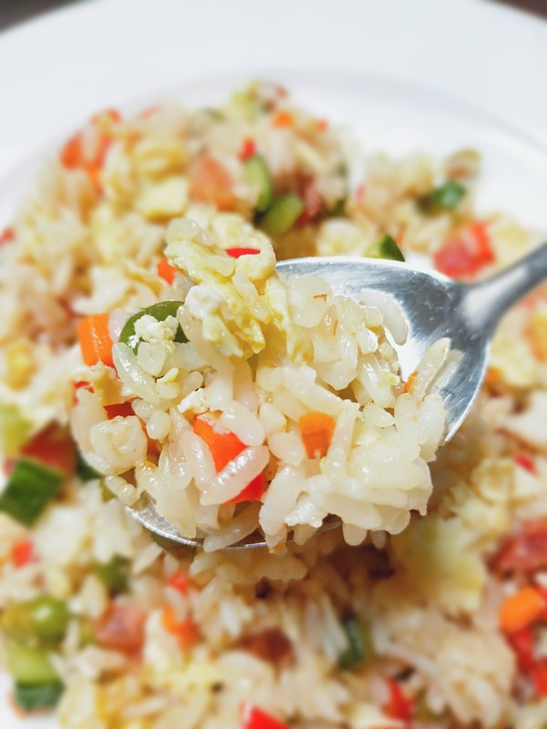 胚芽米蛋炒飯的做法-家常味炒菜譜