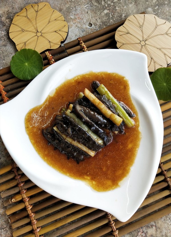 蔥燒海參的做法-咸鮮味燒菜譜-易網健康養生網 蔥燒海參的做法-咸鮮味燒菜譜