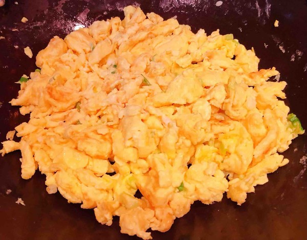 雞蛋時(shí)蔬煎餅卷的做法-咸鮮味炒菜譜