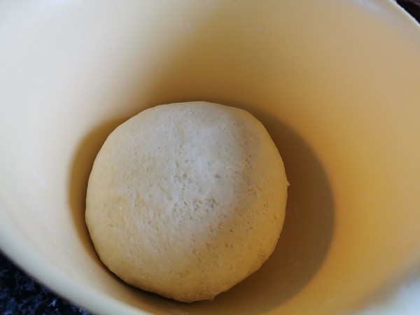 鍋邊饃饃—排骨燒毛豆的做法-家常味燒菜譜