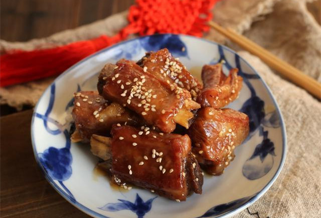 糖醋排骨的做法-酸甜味煎菜譜-易網健康養生網 糖醋排骨的做法-酸甜味煎菜譜