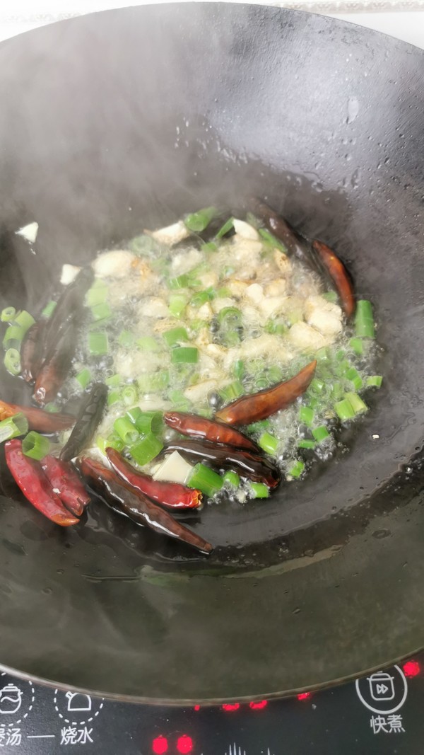 醋溜綠豆芽的做法-酸辣味炒菜譜-易網(wǎng)健康養(yǎng)生網(wǎng) 醋溜綠豆芽的做法-酸辣味炒菜譜