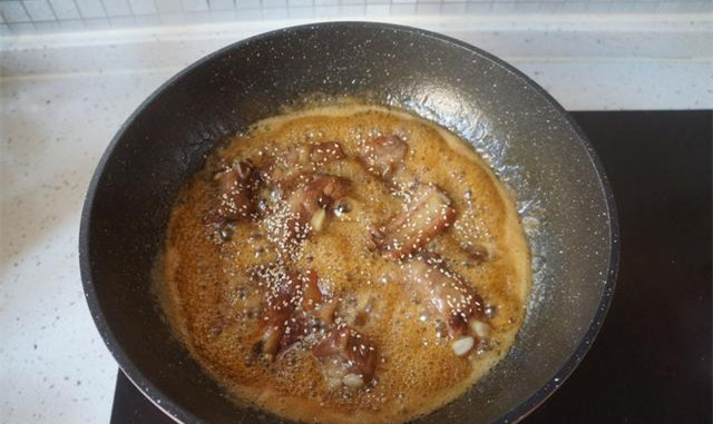 糖醋排骨的做法-酸甜味煎菜譜-易網健康養生網 糖醋排骨的做法-酸甜味煎菜譜