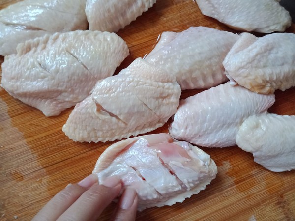 啤酒雞翅的做法-咸鮮味燉菜譜