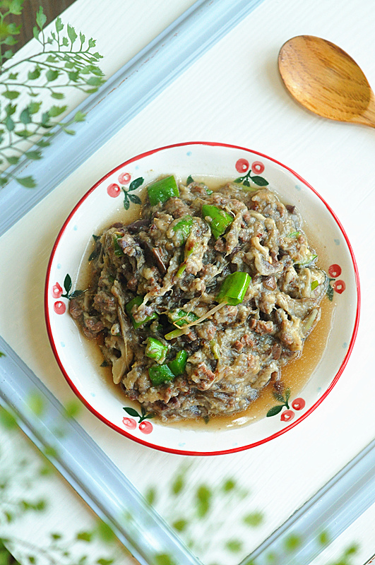 回鍋茄子的做法-家常味蒸菜譜