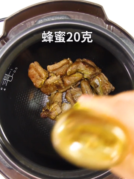 電飯鍋蜜汁排骨的做法-家常味炒菜譜