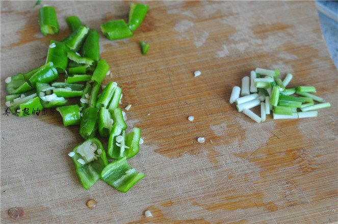 回鍋茄子的做法-家常味蒸菜譜