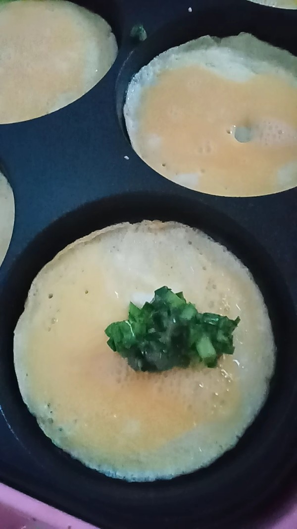 鮮蝦韭菜蛋餃的做法-咸鮮味煎菜譜