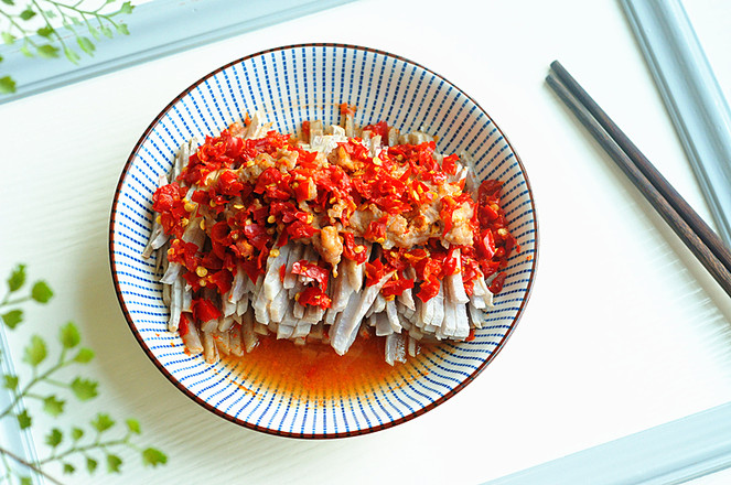 剁椒肉末蒸芋頭的做法-家常味蒸菜譜