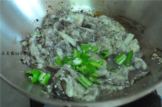 回鍋茄子的做法-家常味蒸菜譜