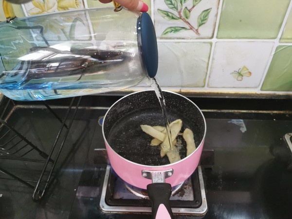 五分鐘撤離廚房的快手菜，好吃停不下來的——蔥絲涼拌八帶爪的做法-咸鮮味拌菜譜