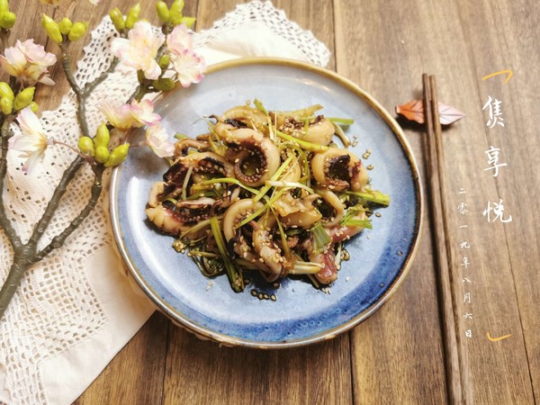 五分鐘撤離廚房的快手菜，好吃停不下來的——蔥絲涼拌八帶爪的做法-咸鮮味拌菜譜