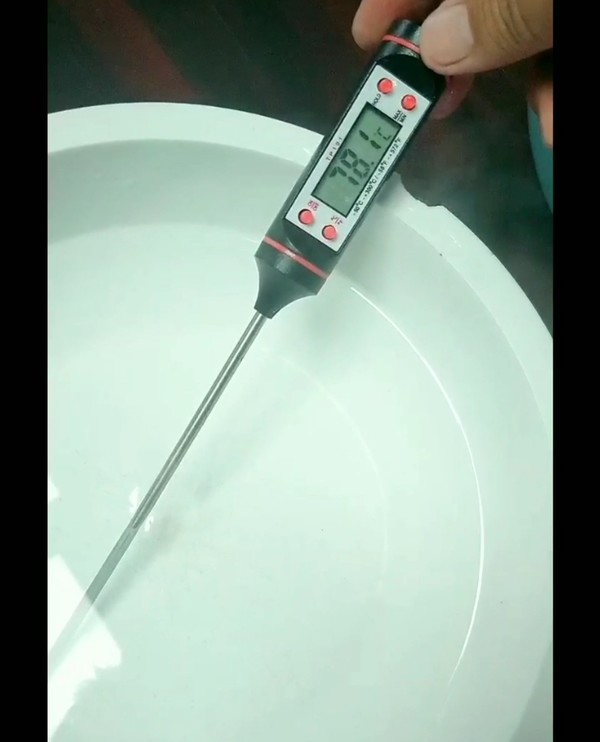 《青瓜海蜇》的做法-酸辣味拌菜譜