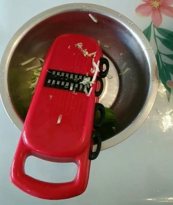 涼拌瓜菜的做法-家常味拌菜譜