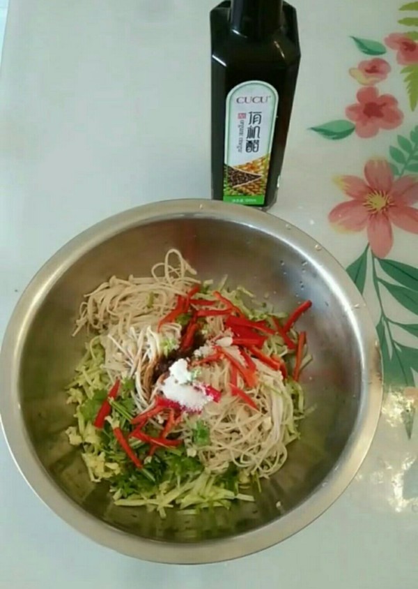 涼拌瓜菜的做法-家常味拌菜譜