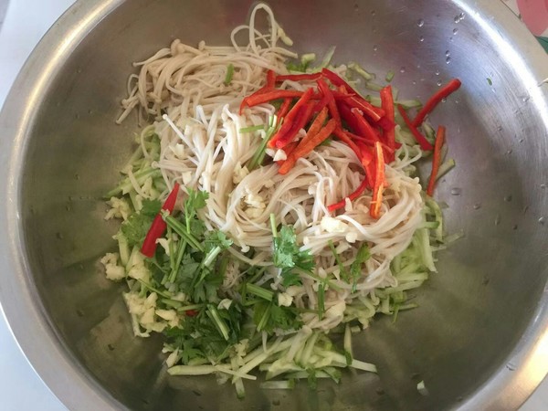 涼拌瓜菜的做法-家常味拌菜譜