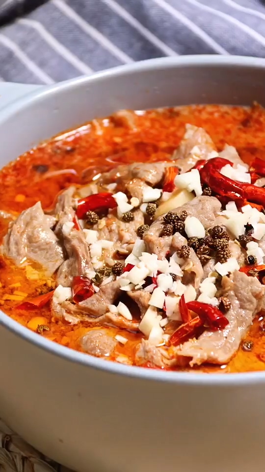 水煮牛肉的做法-香辣味炒菜譜