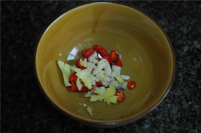 涼拌海石花的做法-香辣味拌菜譜