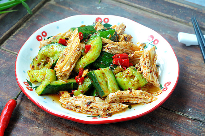 拌腐竹的做法-香辣味拌菜譜