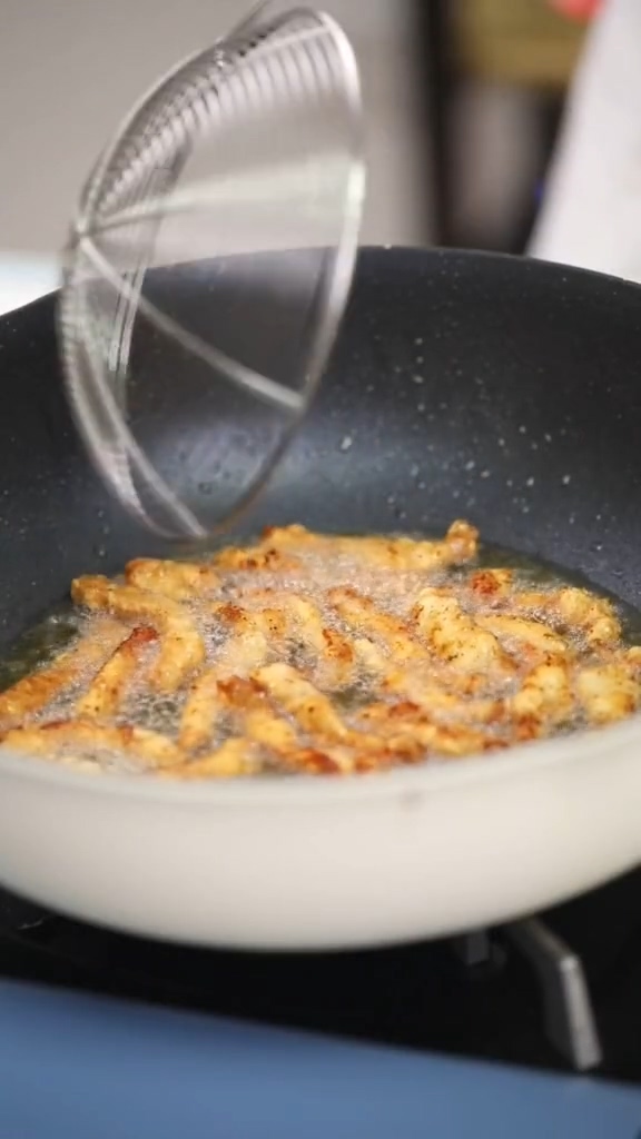 糖醋里脊的做法-家常味炒菜譜