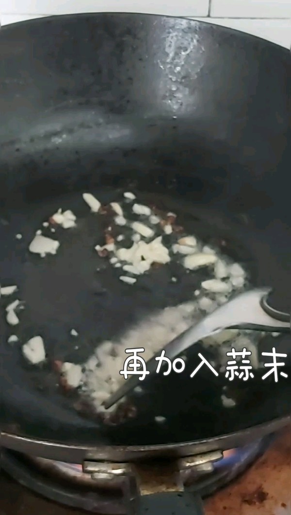 韭菜炒豆芽的做法-家常味炒菜譜-易網(wǎng)健康養(yǎng)生網(wǎng) 韭菜炒豆芽的做法-家常味炒菜譜