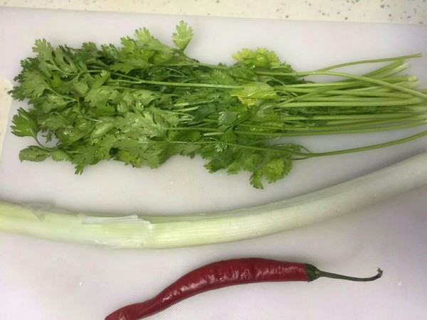 蝦皮老虎菜的做法-咸鮮味拌菜譜