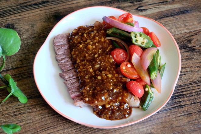 黑椒牛排的做法-家常味煎菜譜