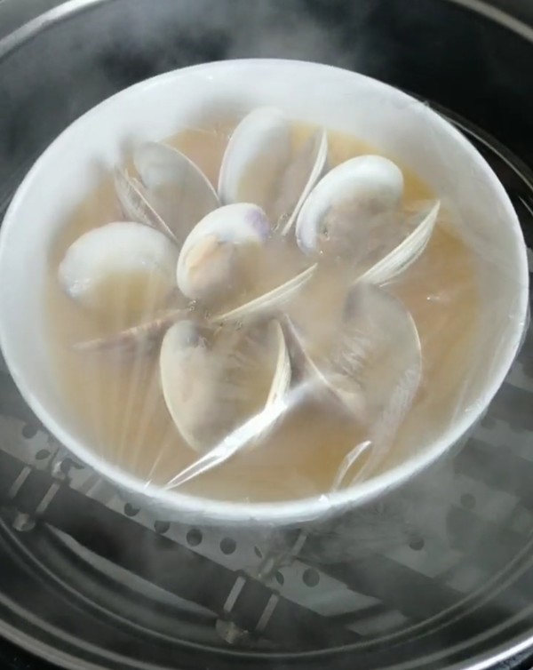 《海貝雞蛋羹》的做法-咸鮮味蒸菜譜-易網健康養生網 《海貝雞蛋羹》的做法-咸鮮味蒸菜譜